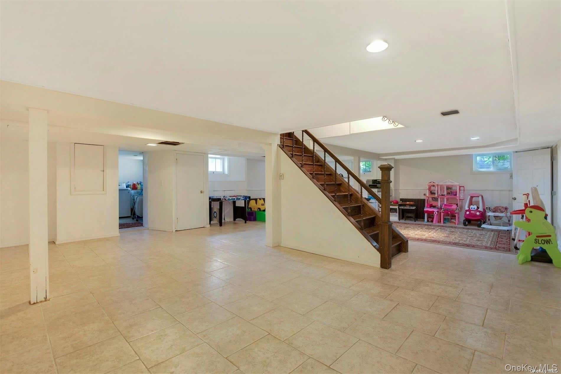 18 Addison Lane – photo 3