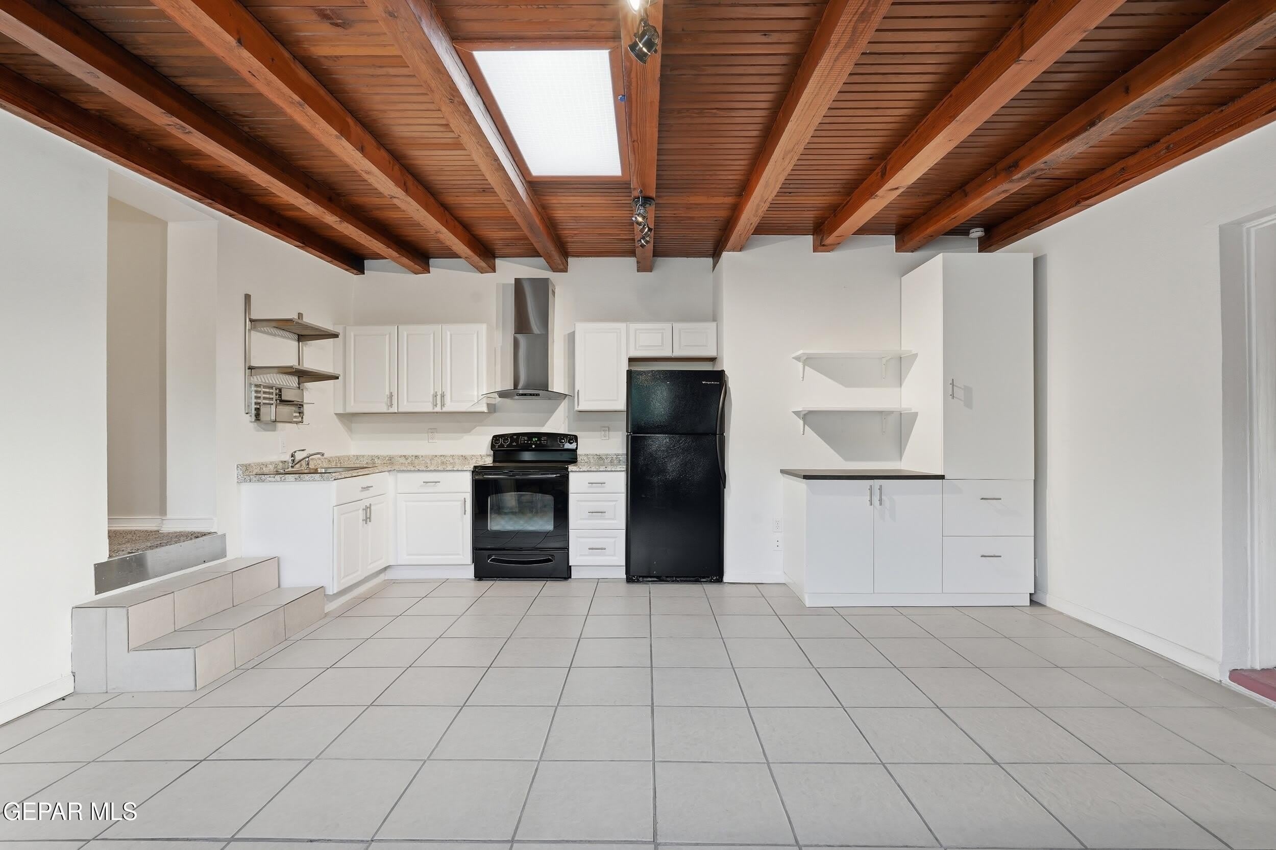 3224 N Stanton Street – photo 3