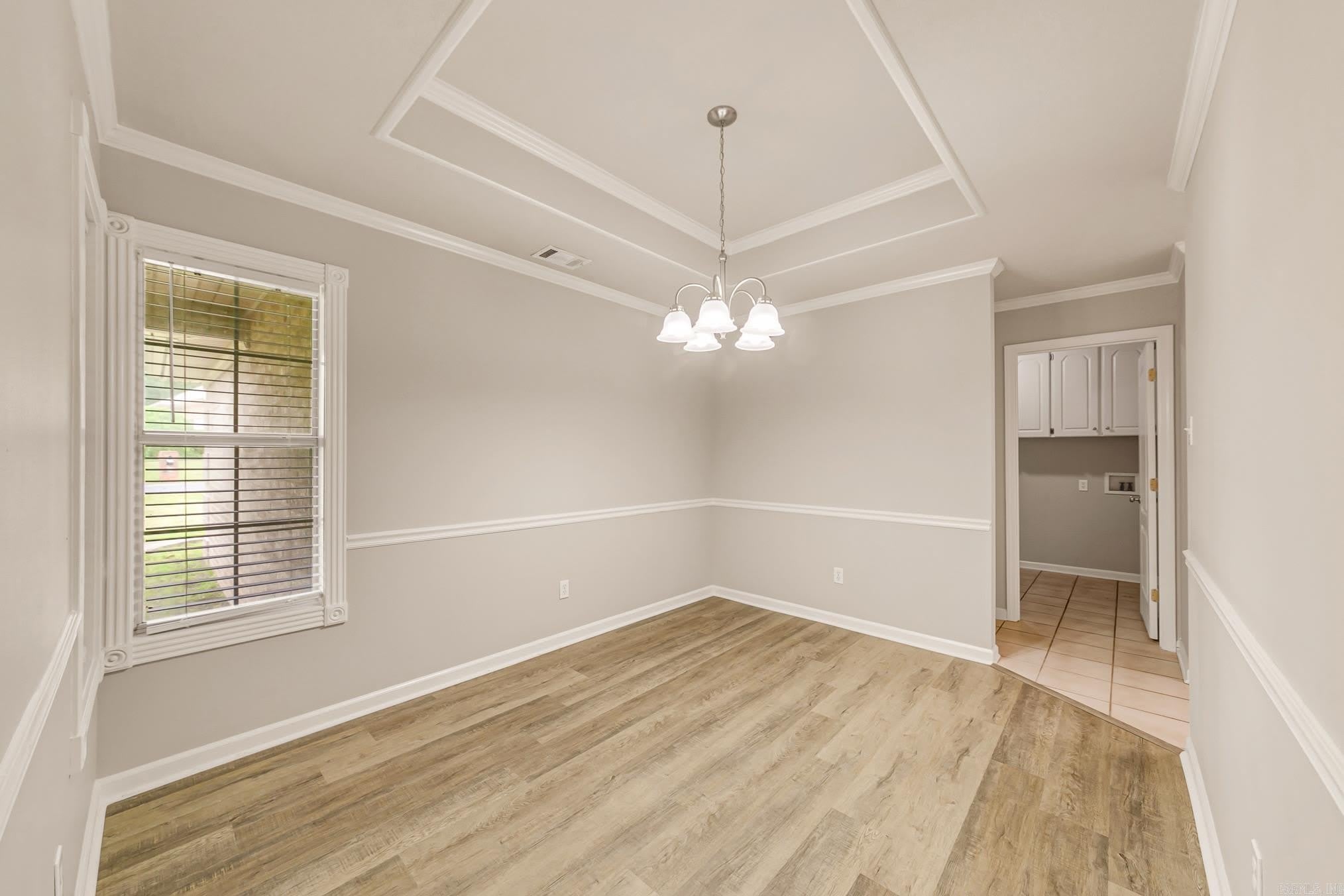 44 Gleneagle Drive – photo 5