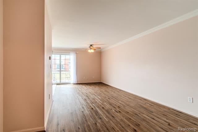 474 Fox Hills Drive N – photo 2