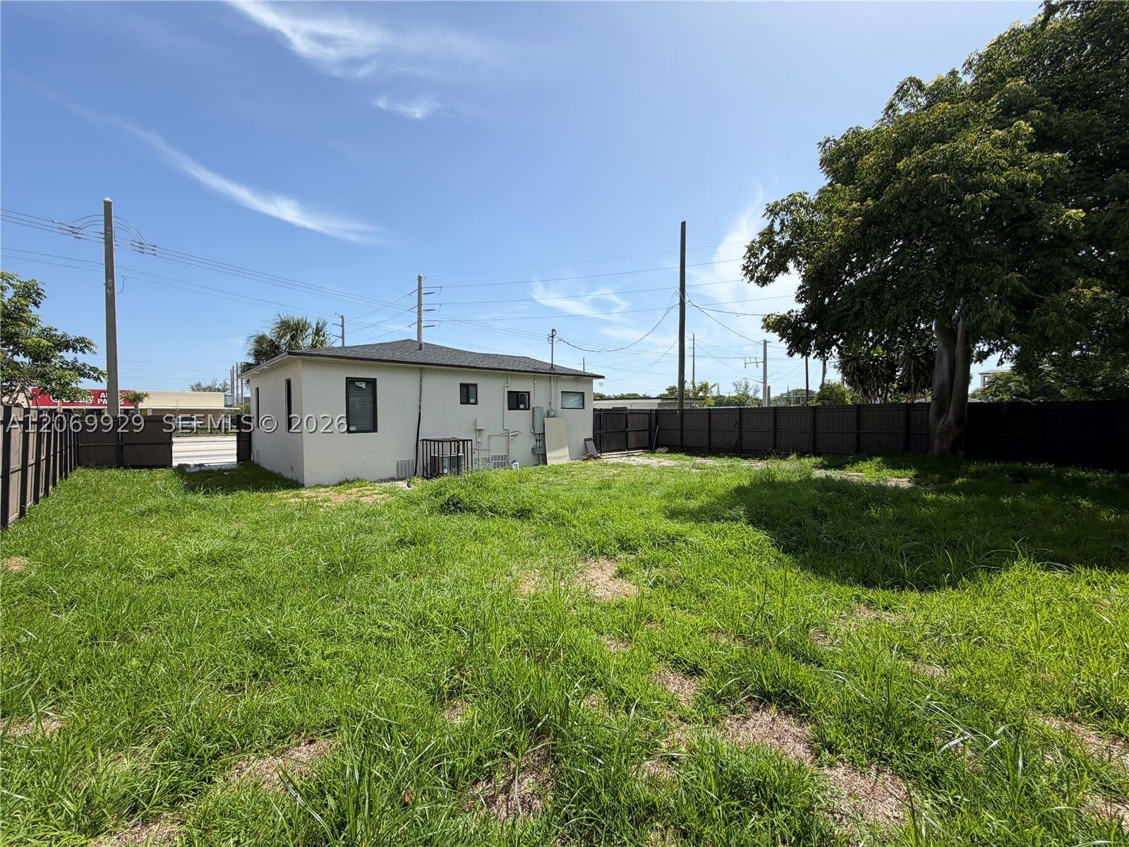 107 W Pembroke Rd – photo 5