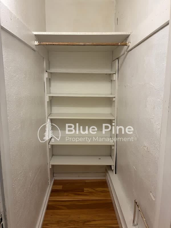 1414 North Garfield Avenue – photo 4