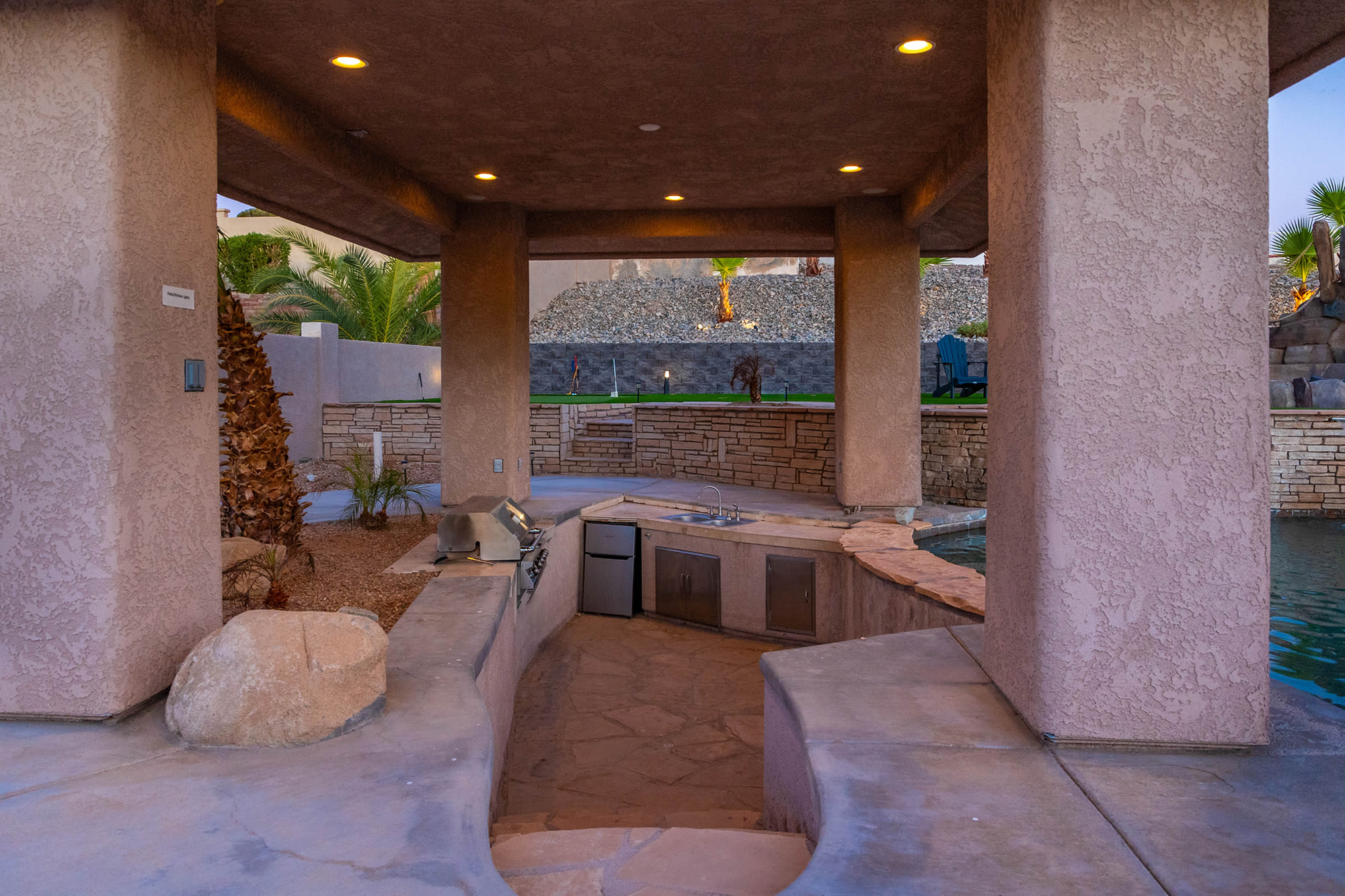 2270 Souchak Drive – photo 2