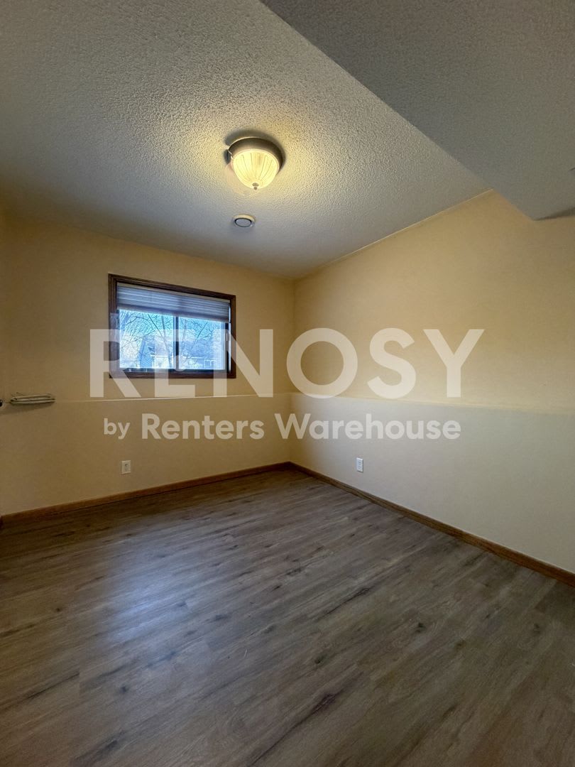 Available Now 2 Bedroom 1 5 Bath Condo In St Louis Park – photo 4