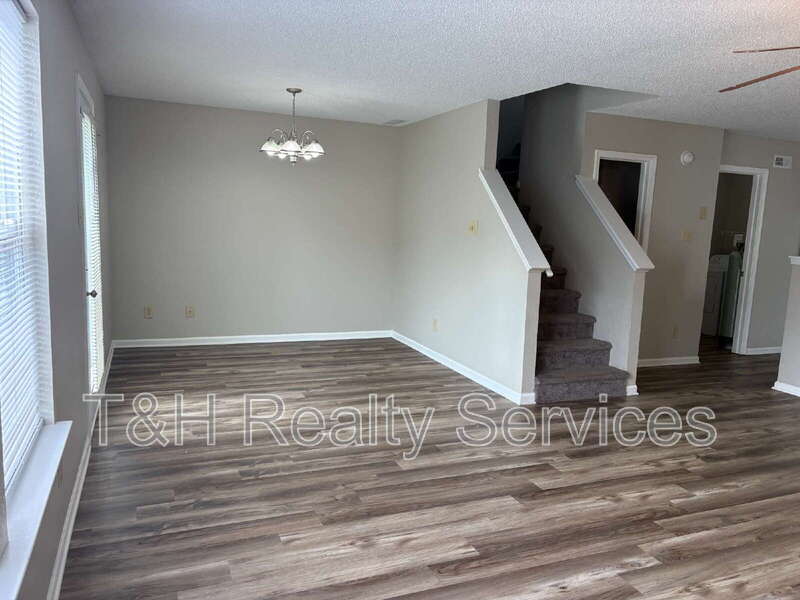 5985 Claymont Boulevard – photo 4