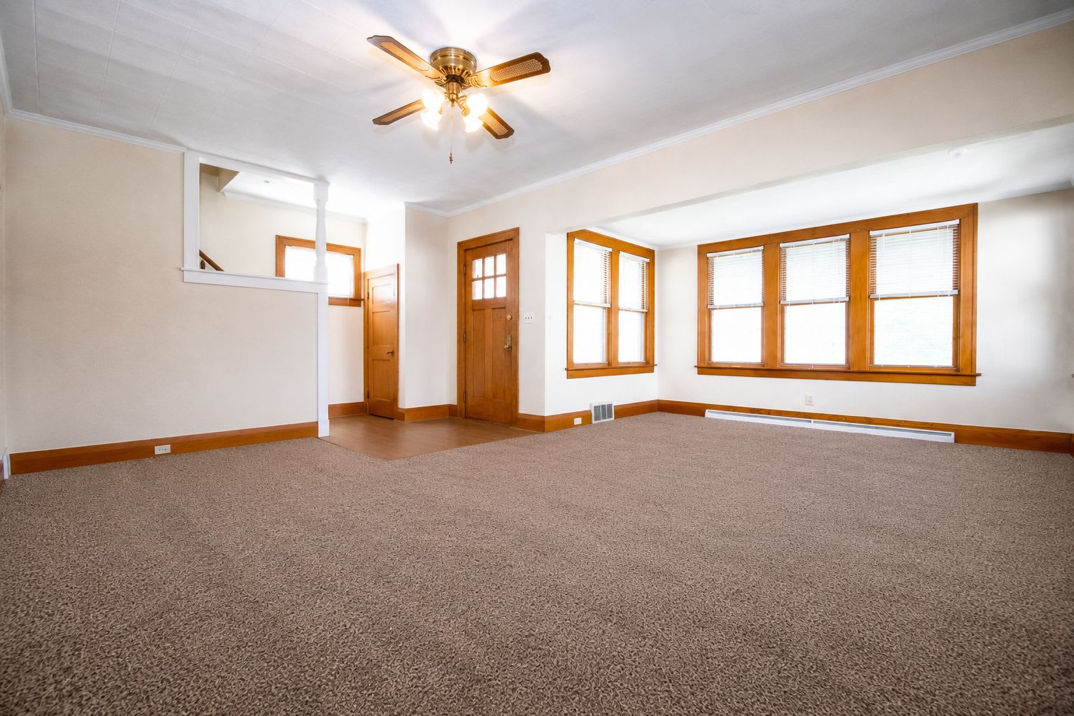 4250 N Haven Ave – photo 2