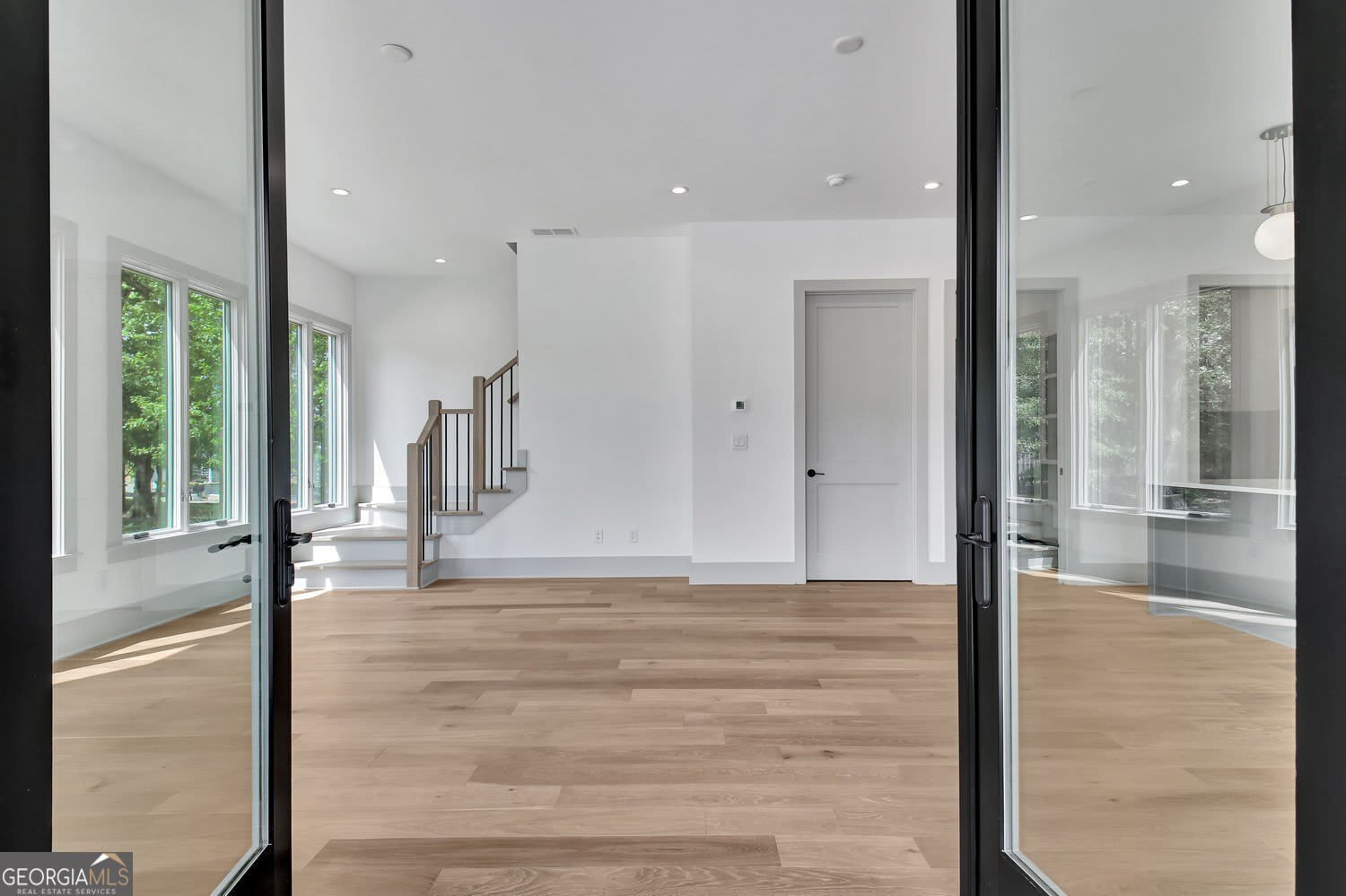 365 2nd Street – photo 5
