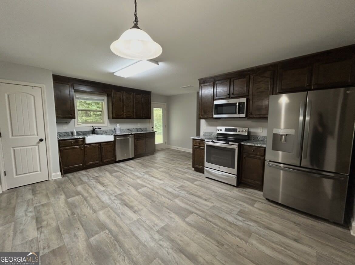 683 Carla Court – photo 4