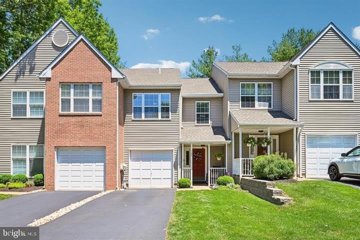 184 VICTORIA Court – photo 1