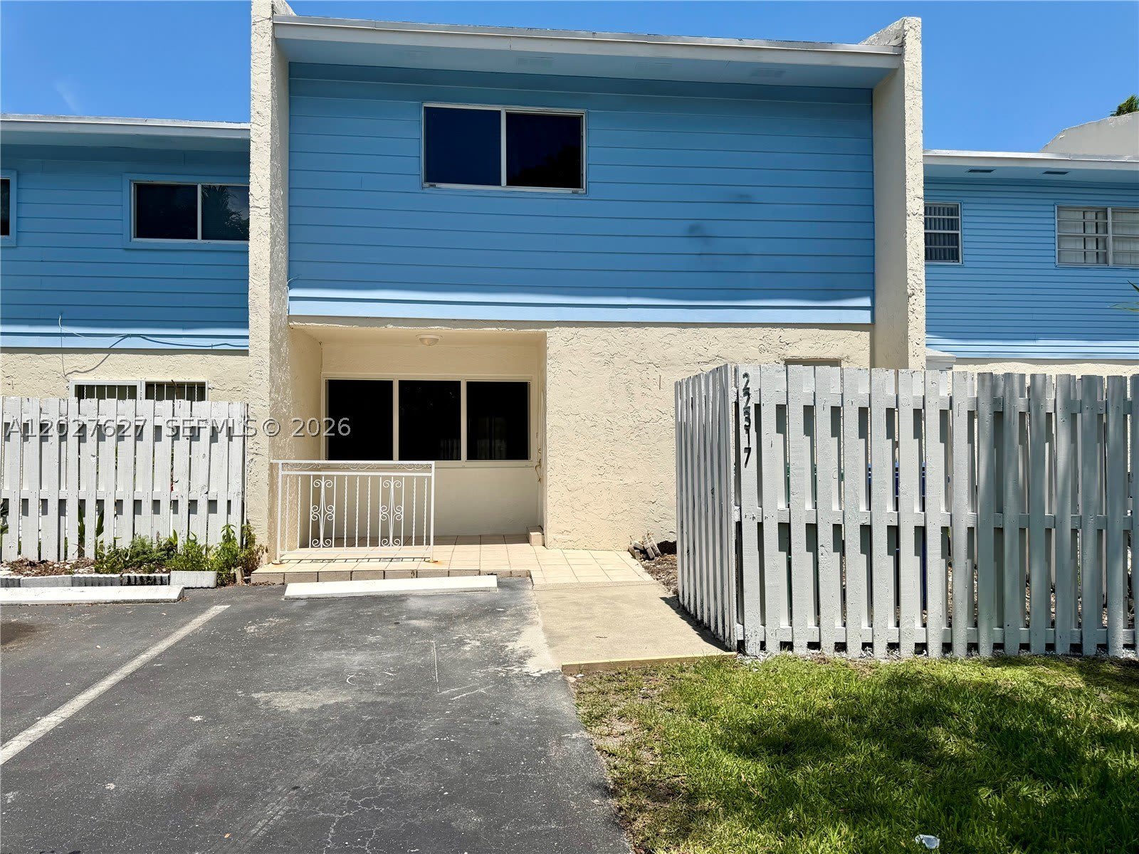 22317 SW 103rd Ave – photo 2