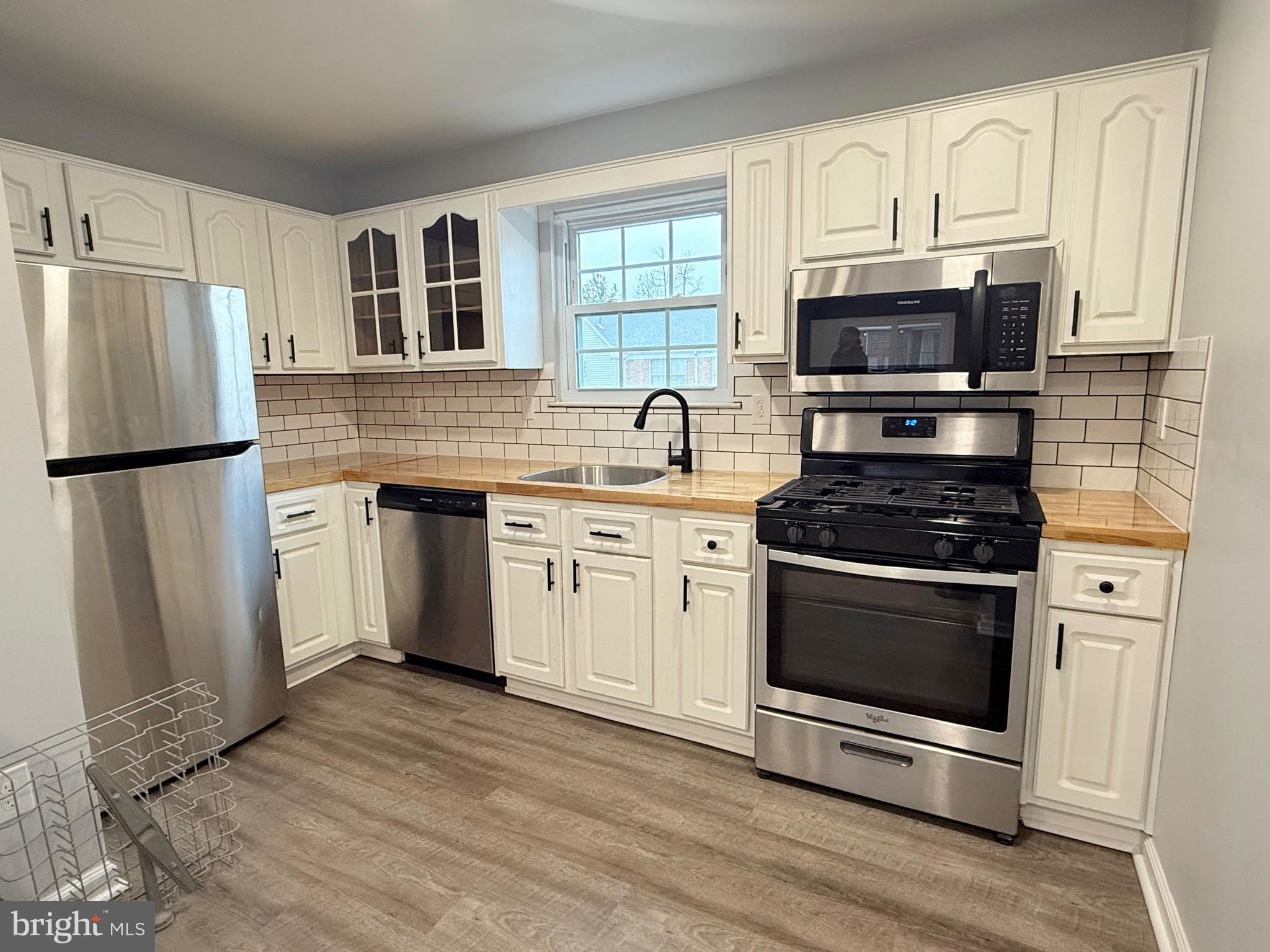 104 SANDSTONE Court – photo 2