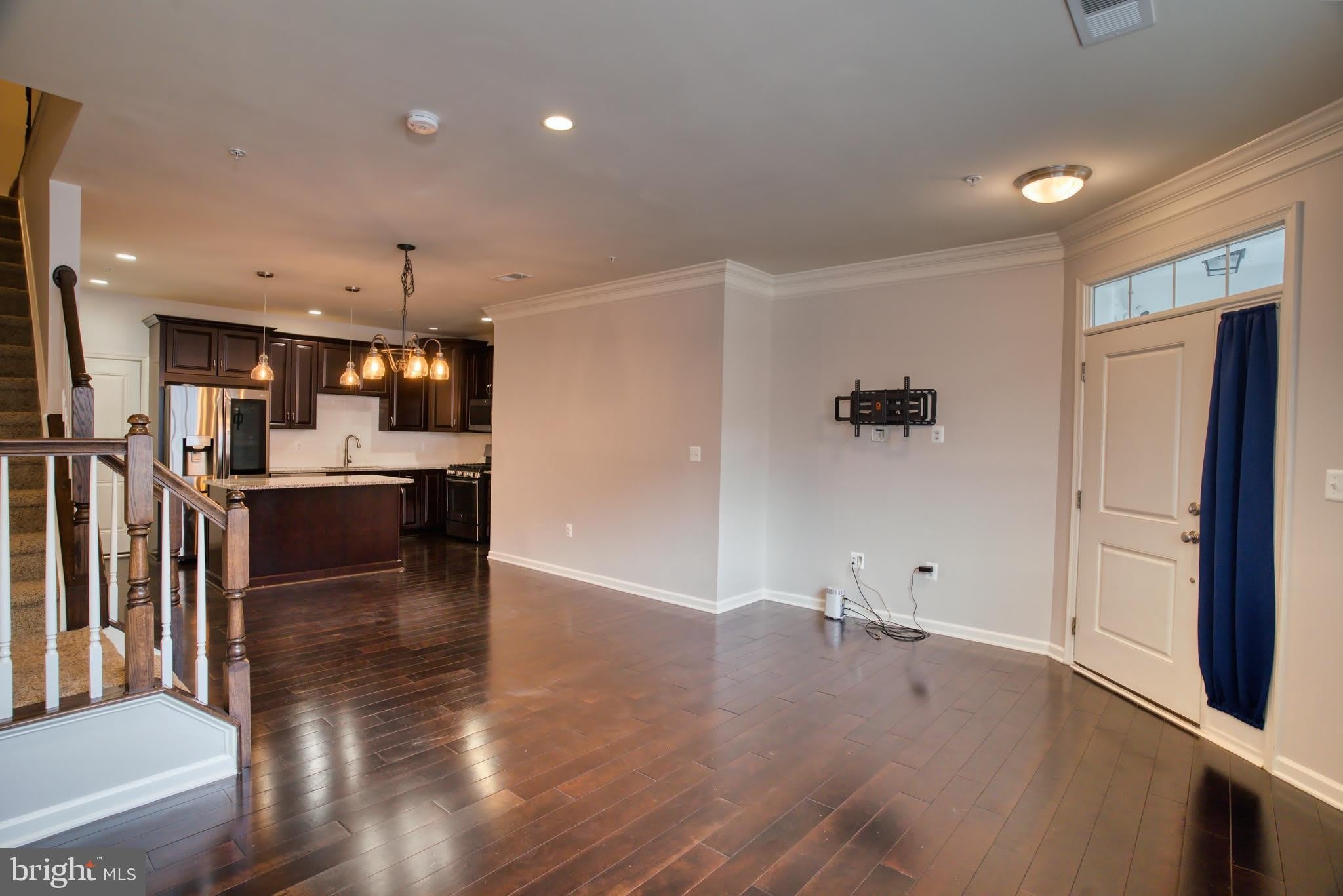 23542 BUCKLAND FARM Terrace – photo 4