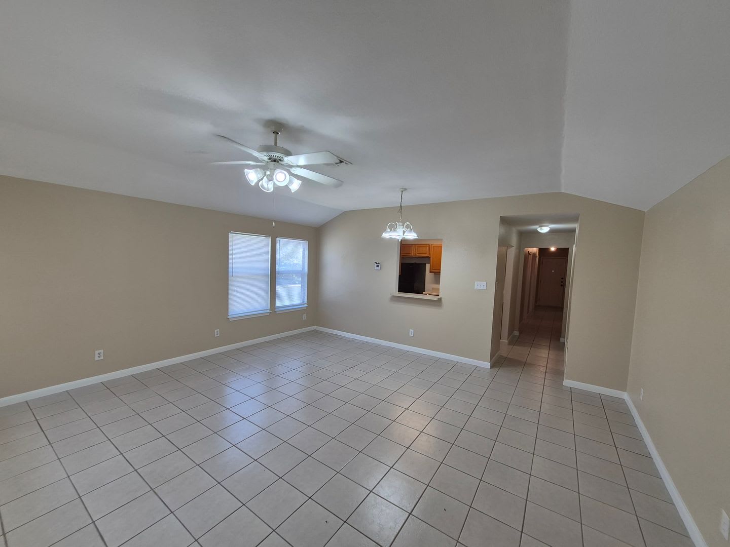 7703 Chatsworth, San Antonio, TX. 78250 – photo 2