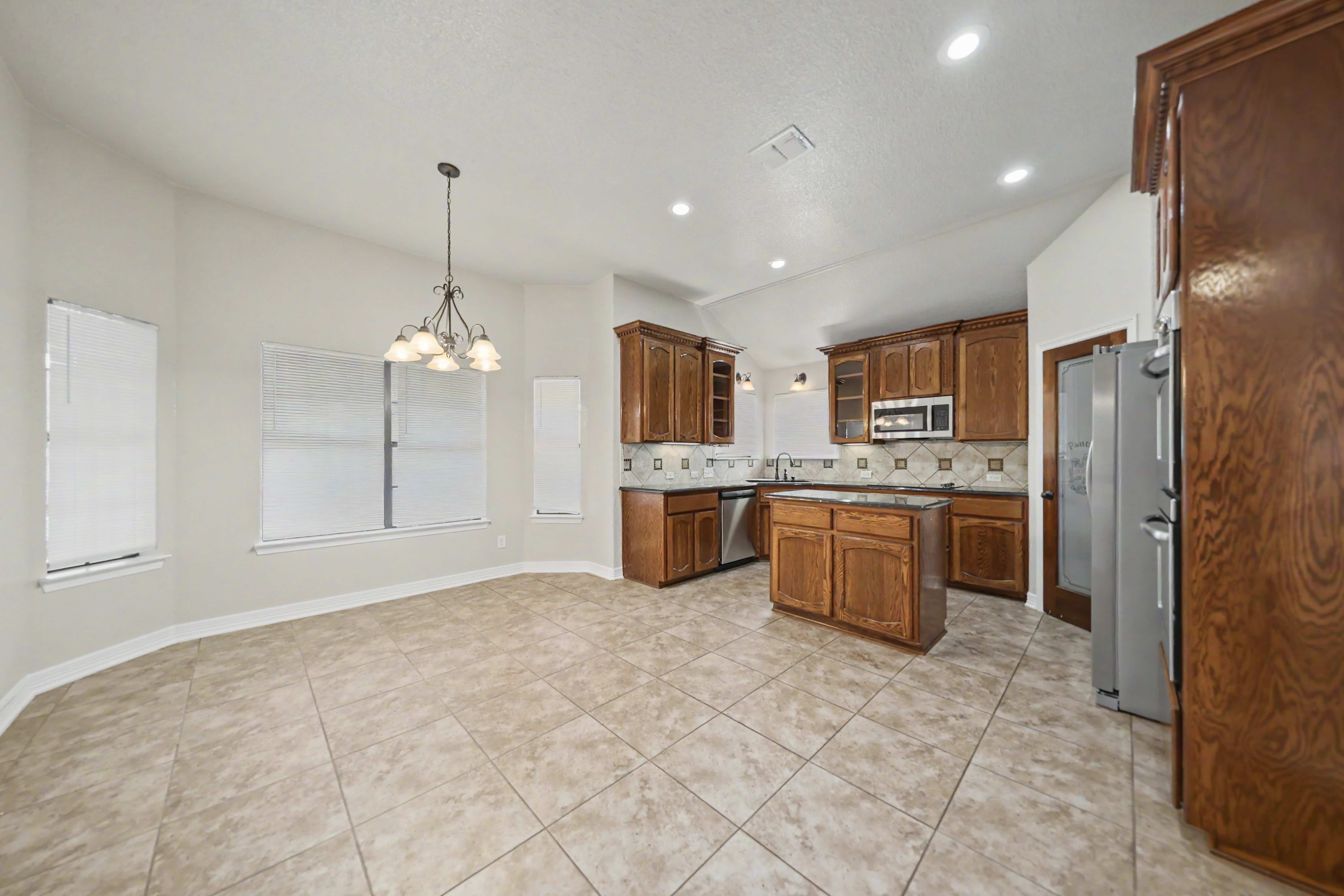 6404 Siltstone Loop – photo 4