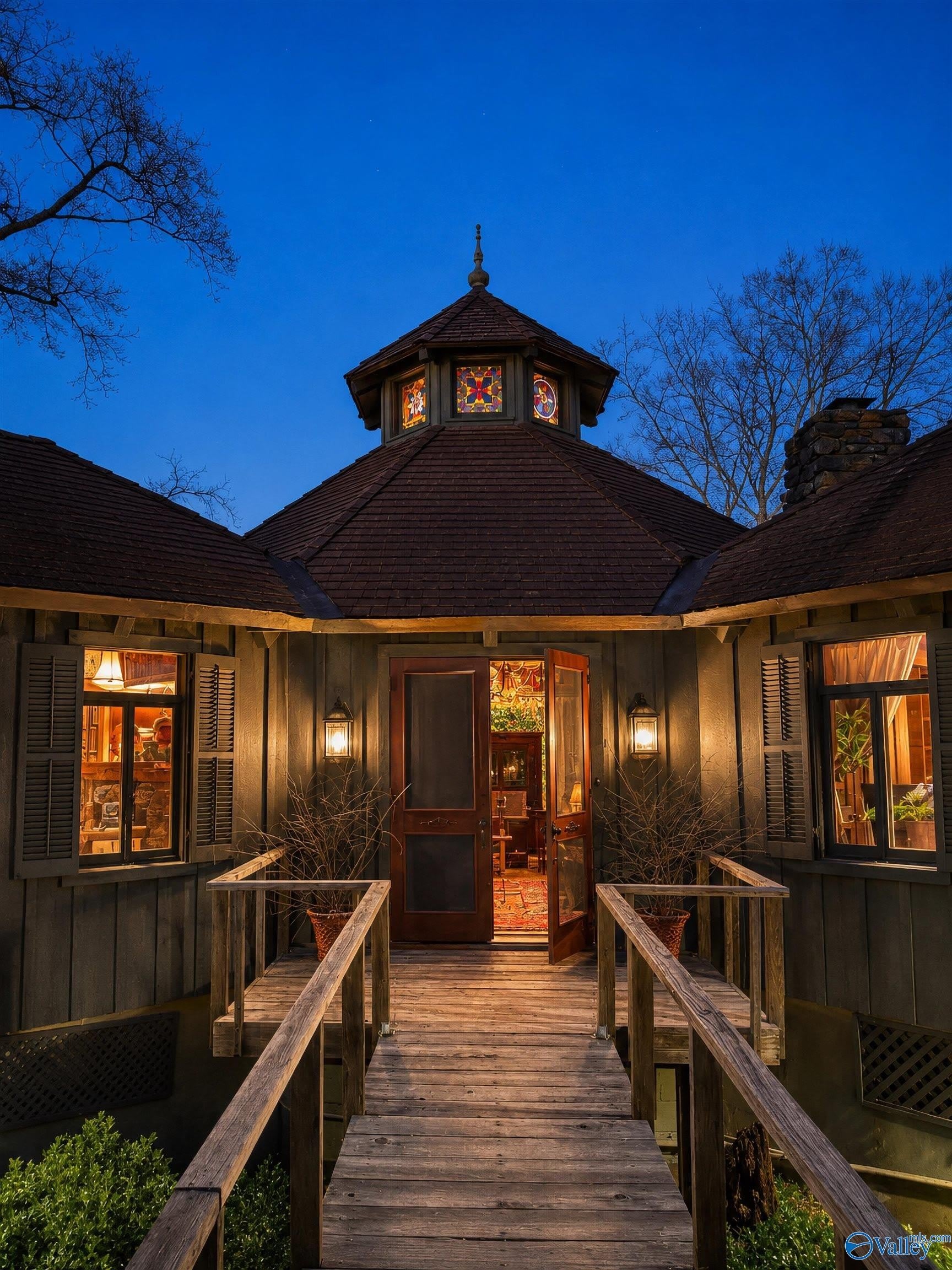 1100 Somerville Road – photo 2