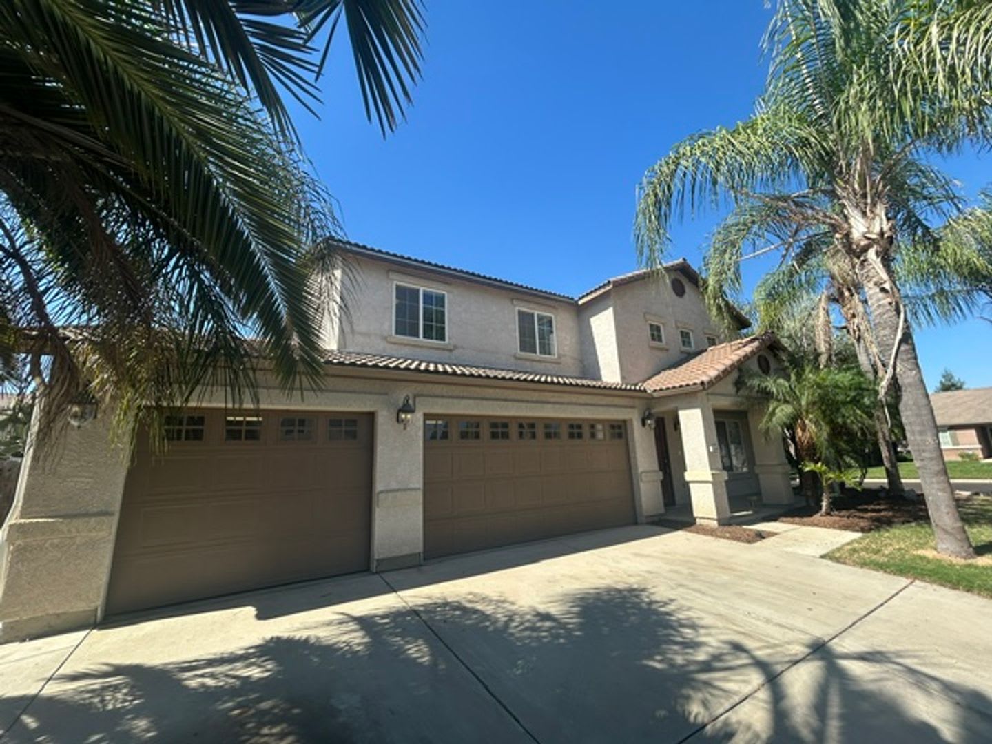 2305 E Dorothea Ave – photo 2