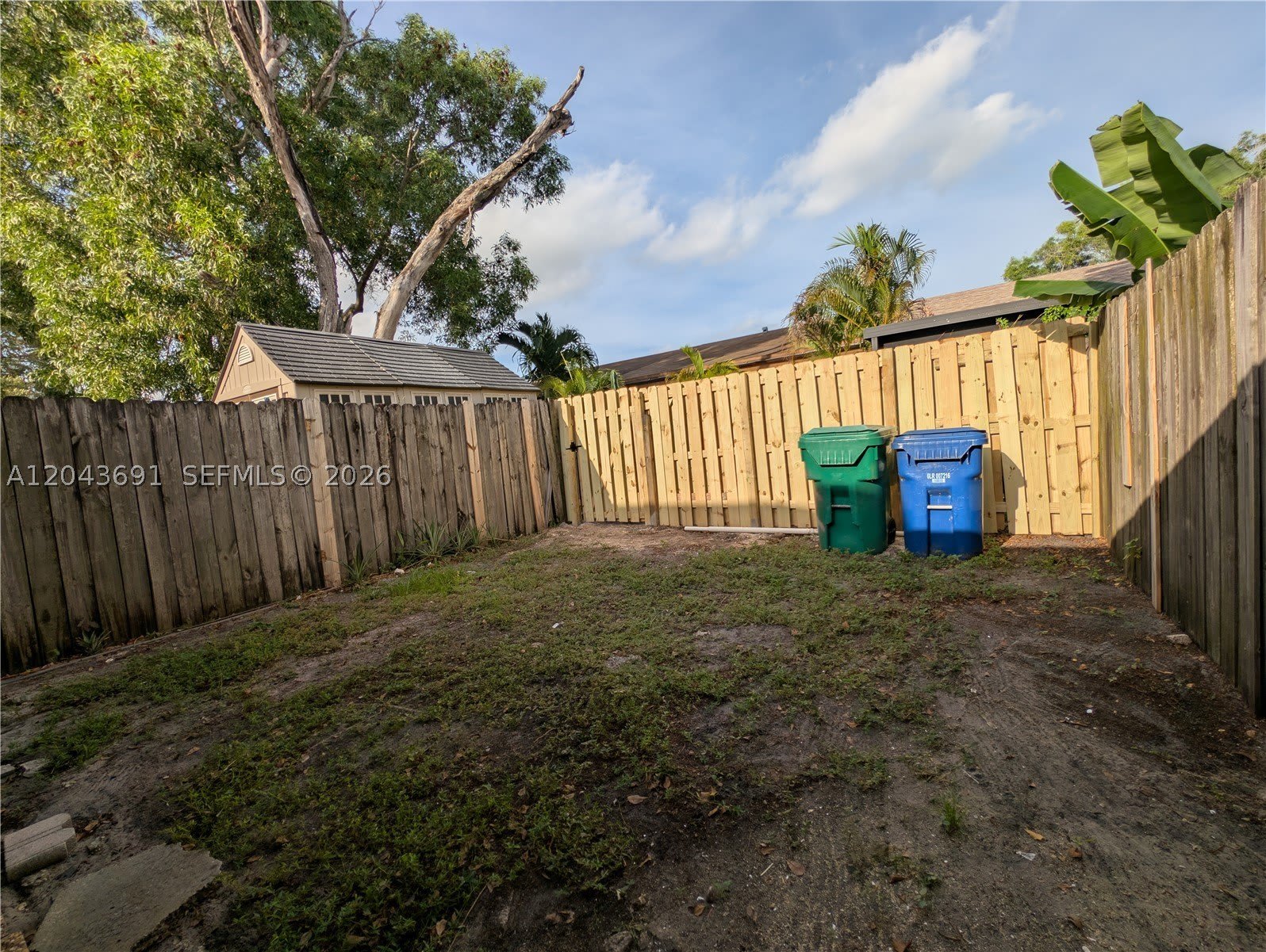 7502 NW 33rd St – photo 5