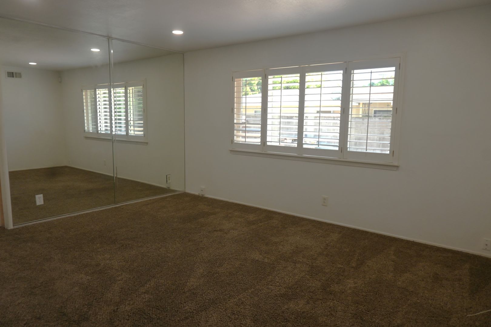 Resident Benefit Package Property – photo 3