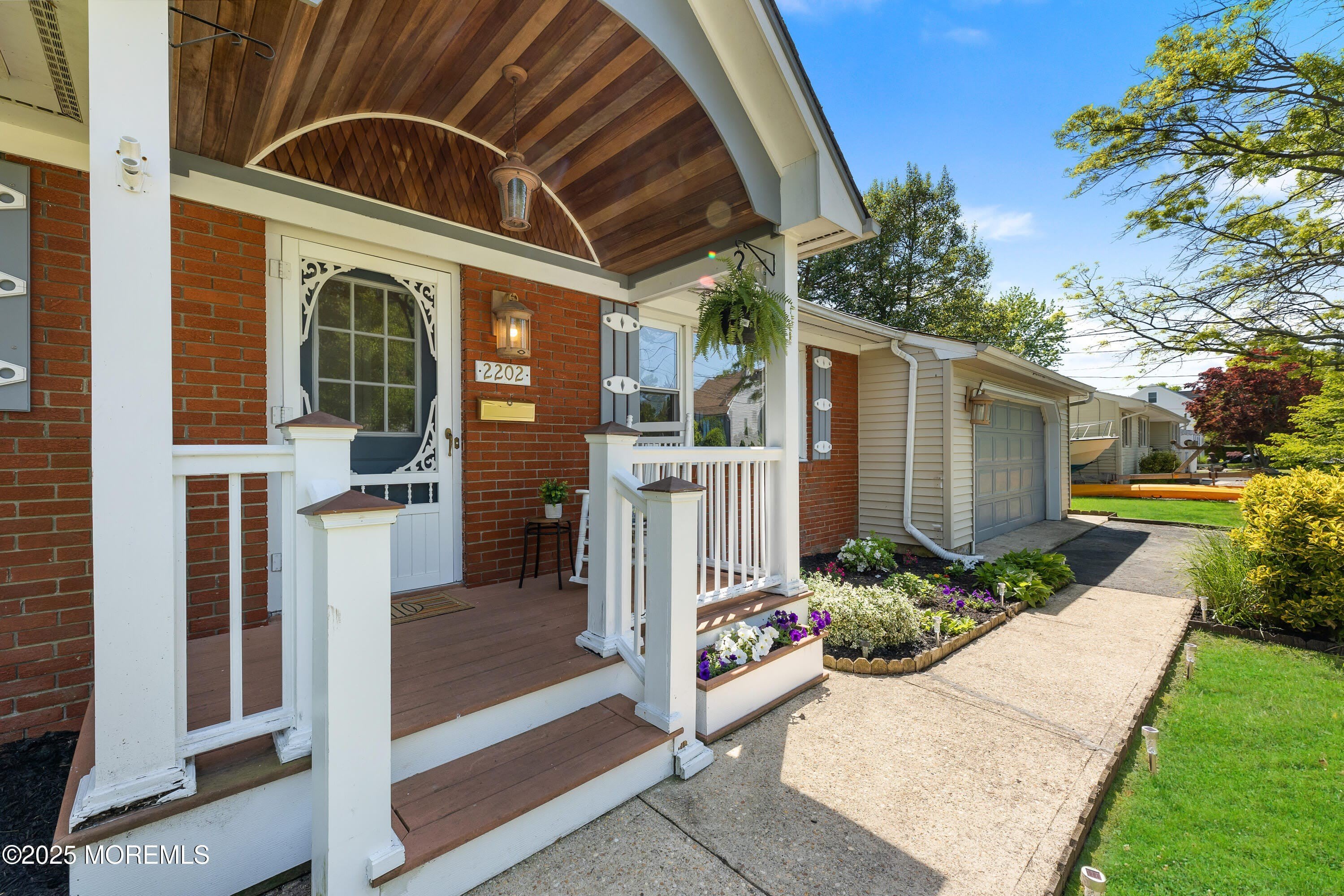 2202 Beach Boulevard – photo 3