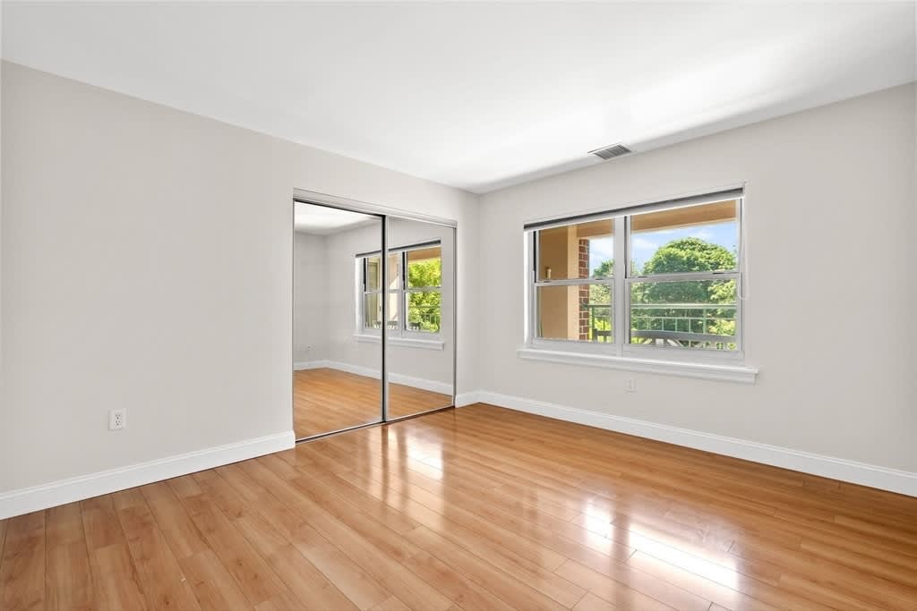 1 Watermill Pl – photo 5