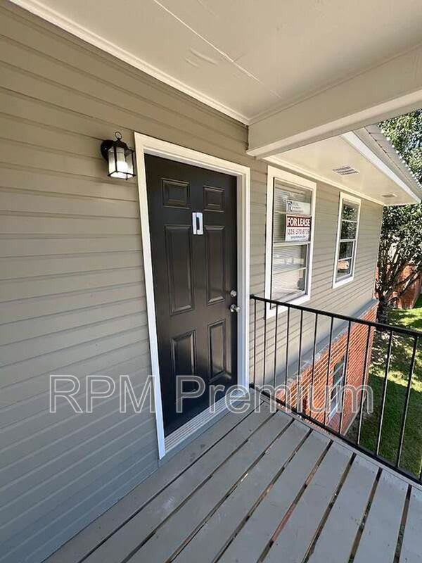 5057 Baker Blvd. – photo 3