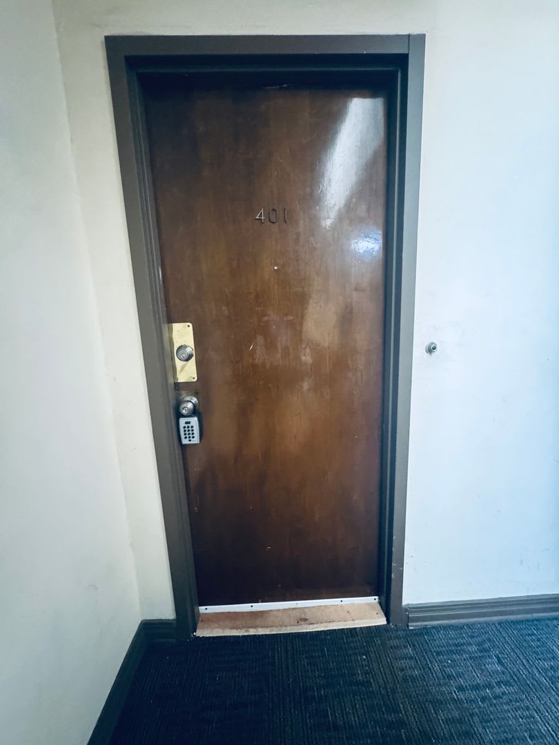 520 Hobart – photo 1