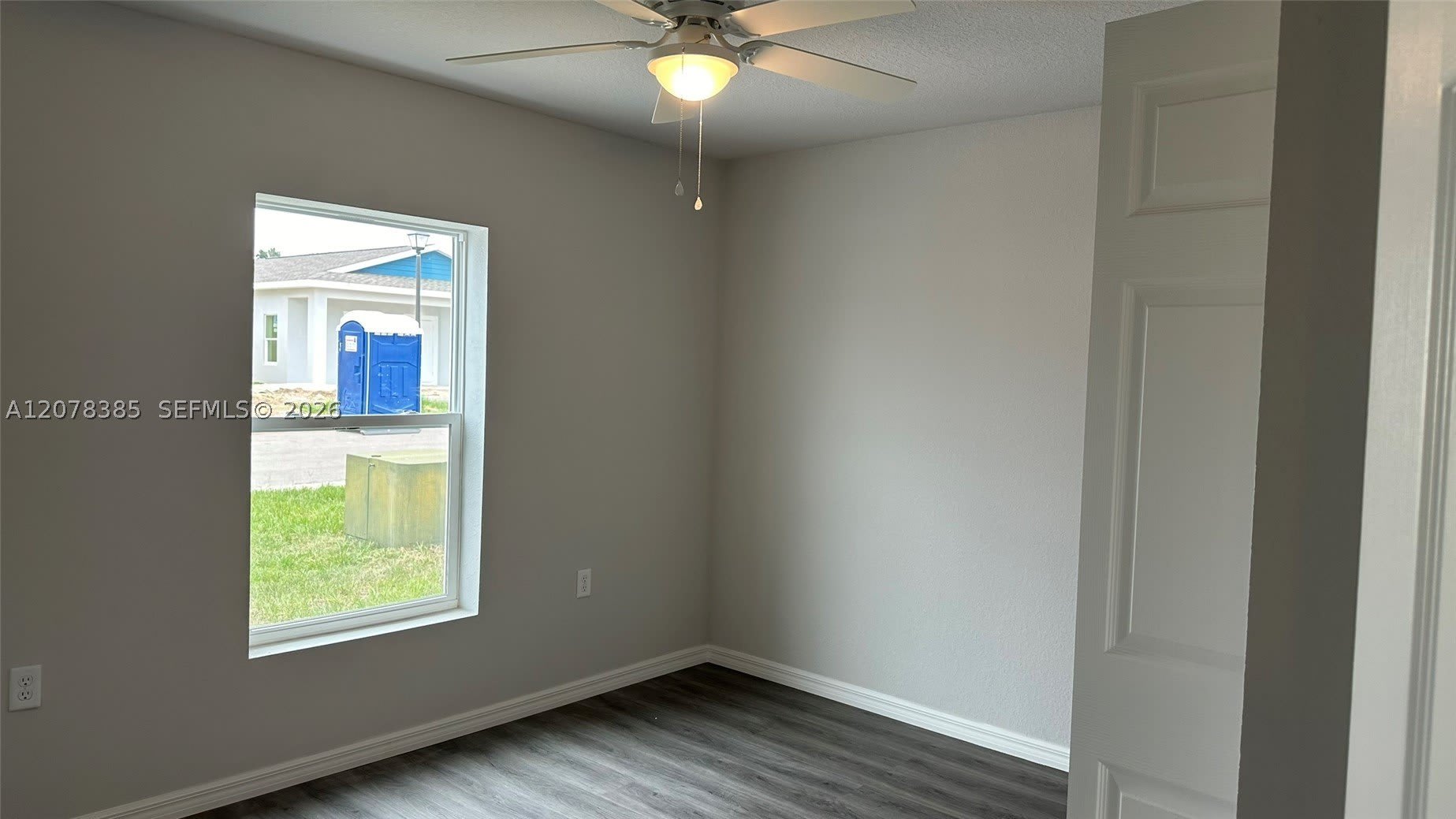 1499 Las Villas Blvd – photo 3