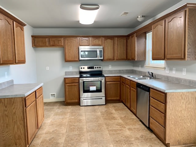 1018 West Granite Street – photo 4