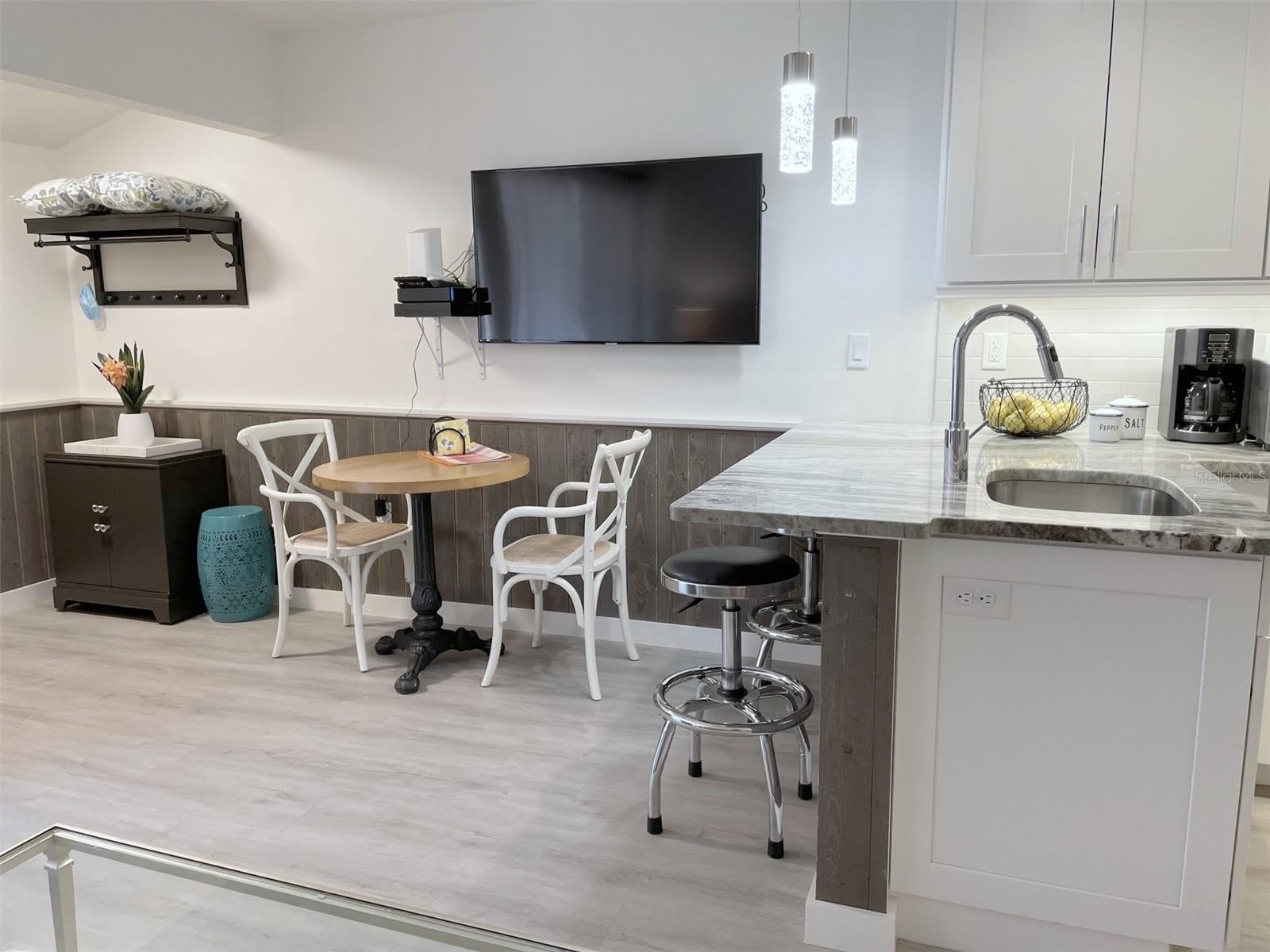 3543 LONGMEADOW – photo 5