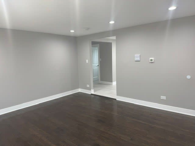 843 W 123rd St – photo 2