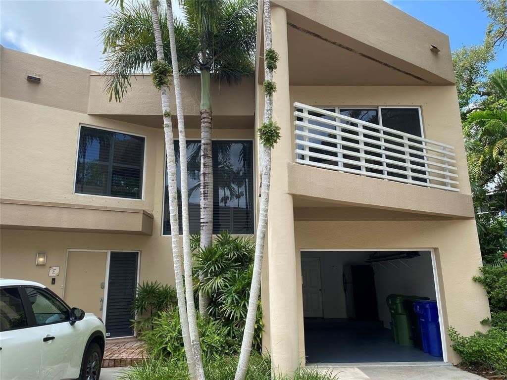 101 Se 15Th Avenue – photo 1