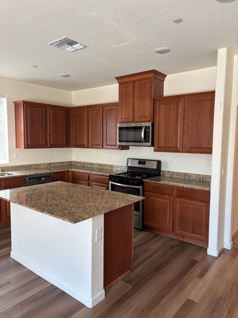 3 BD 2/BA House in Marysville COMING SOON! – photo 2