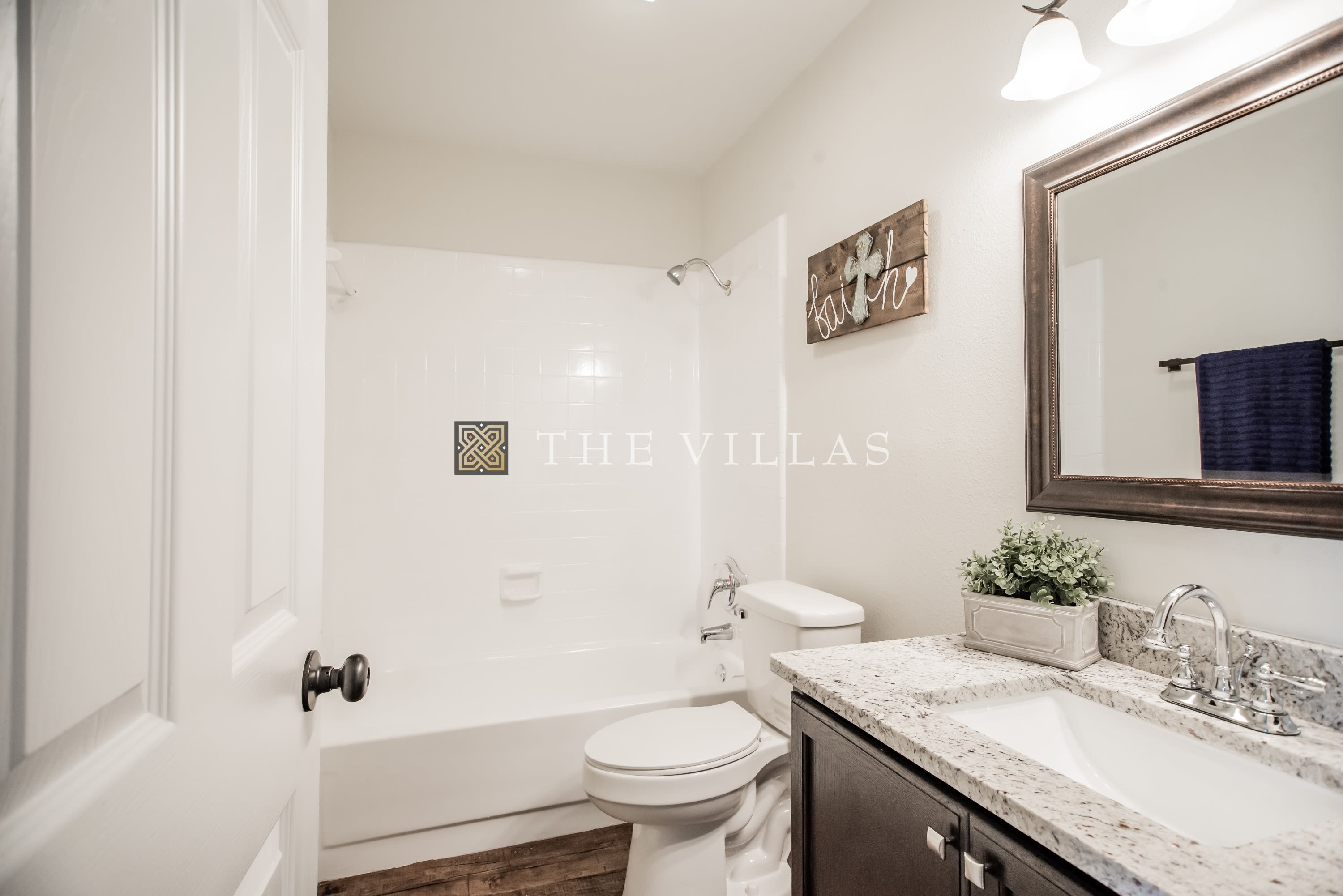 121 Costa Del Oro St – photo 5
