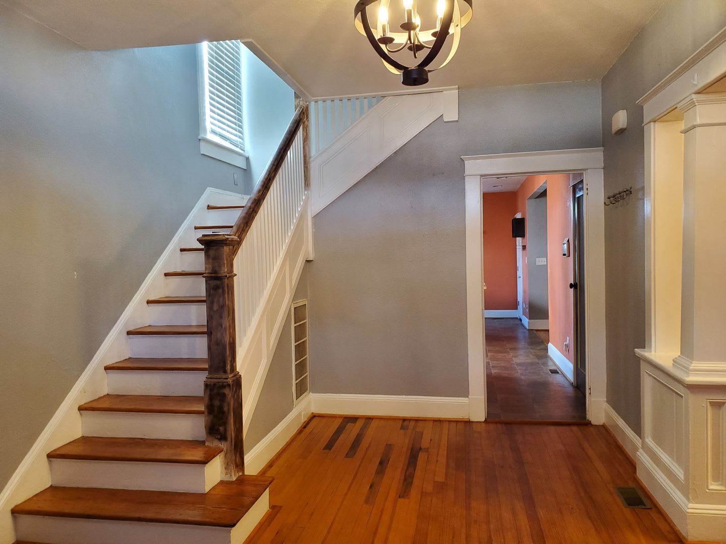 Beautiful Craftsman Home/ Special offer: half off the first month's rent. – photo 3