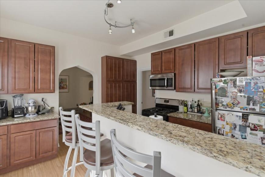 3144 North Southport – photo 2