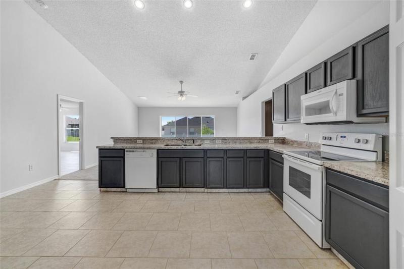 439 Peace Court – photo 3