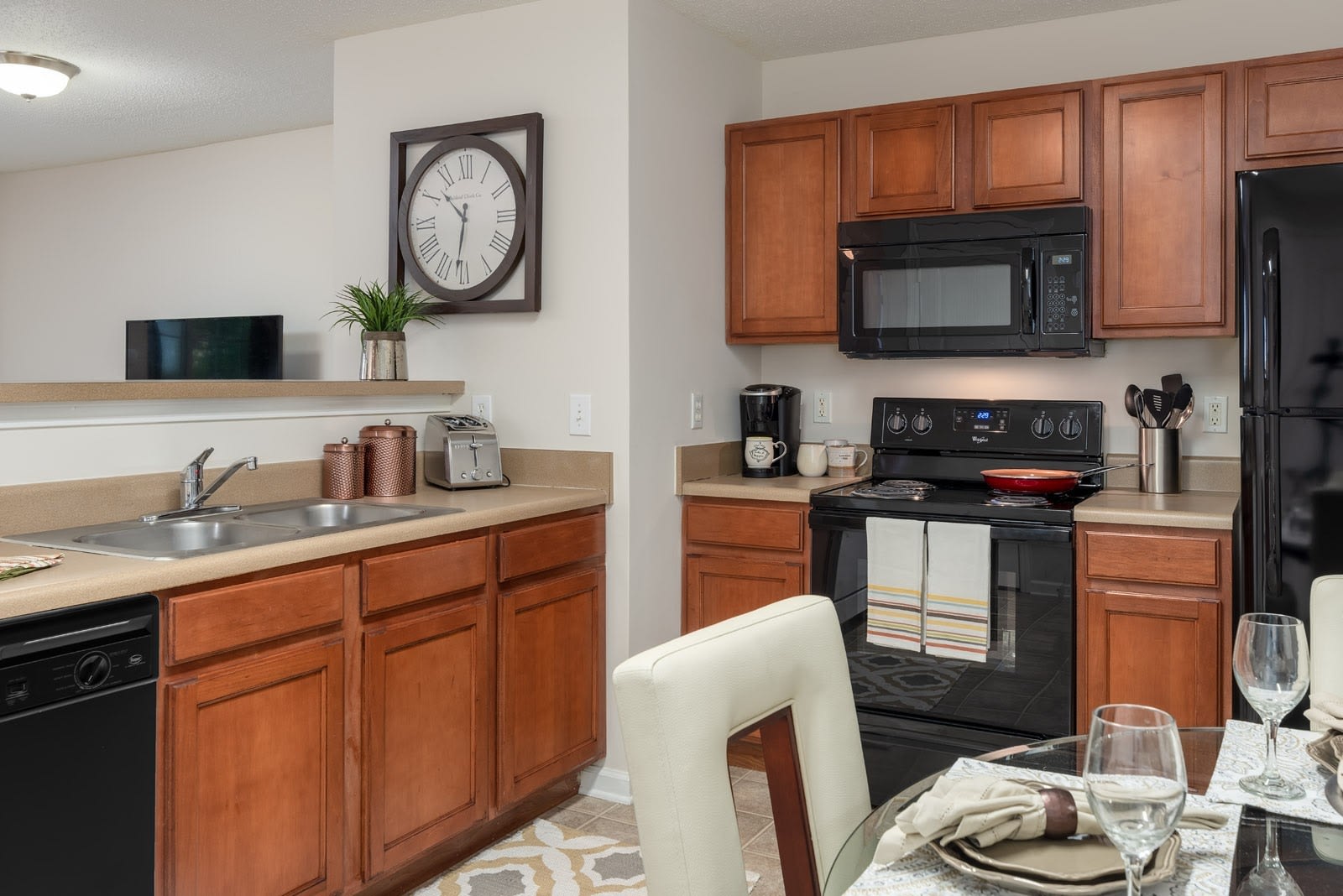 Hey Asheboro....1 Bedroom 1 Bath $1099/mo – photo 1