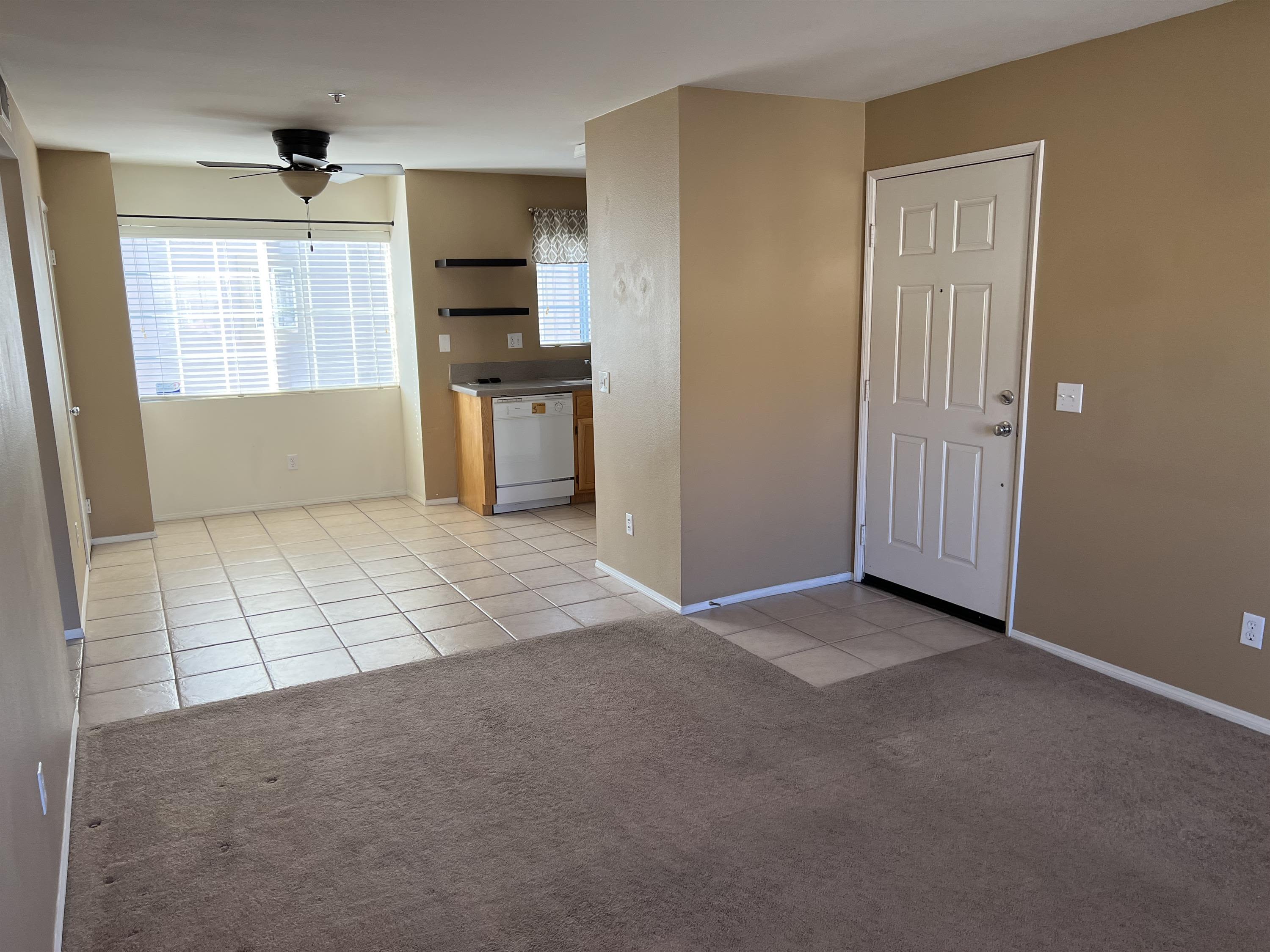 1525 East Spruce Street Unit B – photo 3
