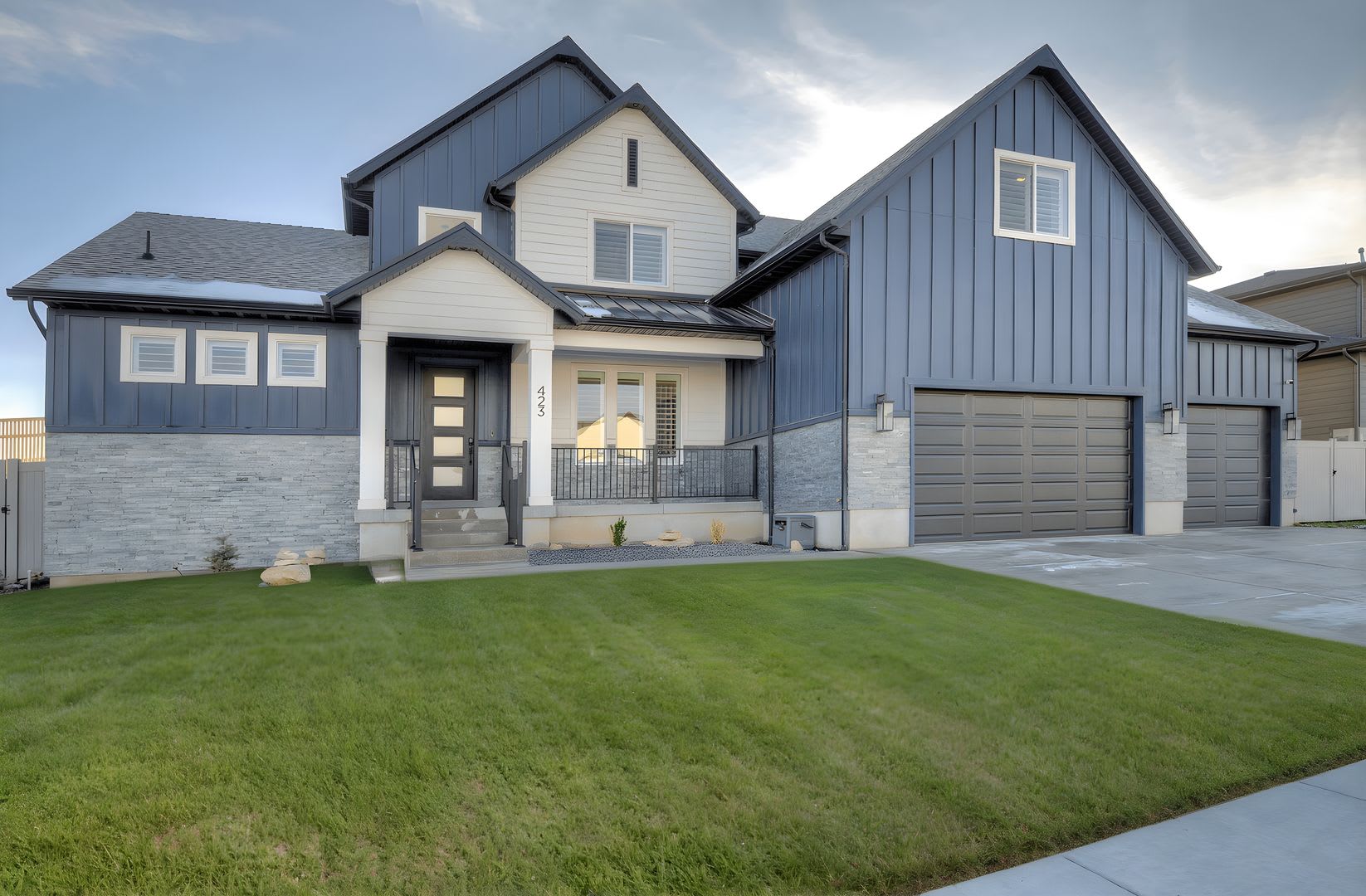 Luxury Smart Home With Lake Mountain Views In Saratoga Springs – photo 1