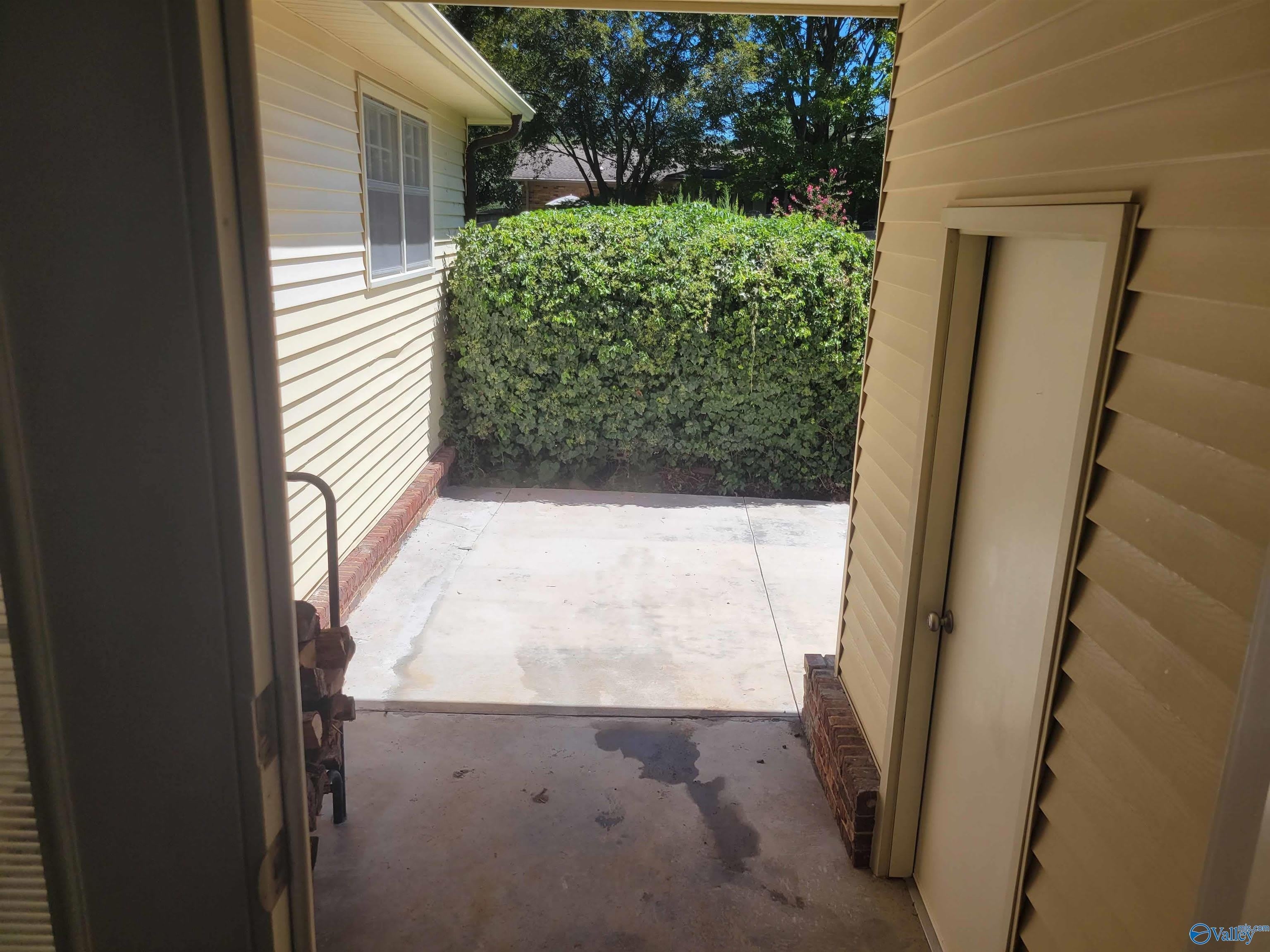 7811 Haven Street – photo 5