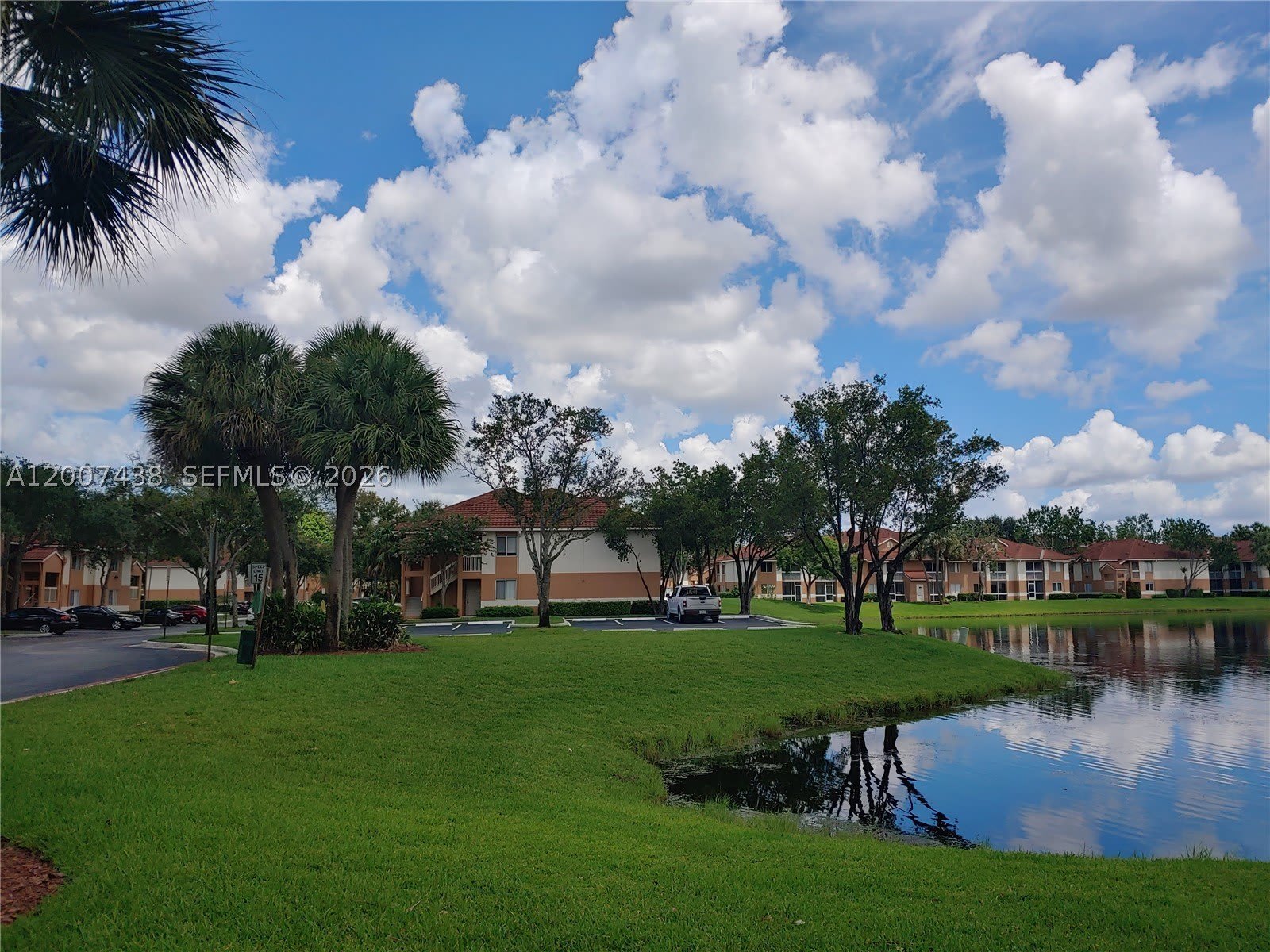 704 NW 92nd Ave – photo 2