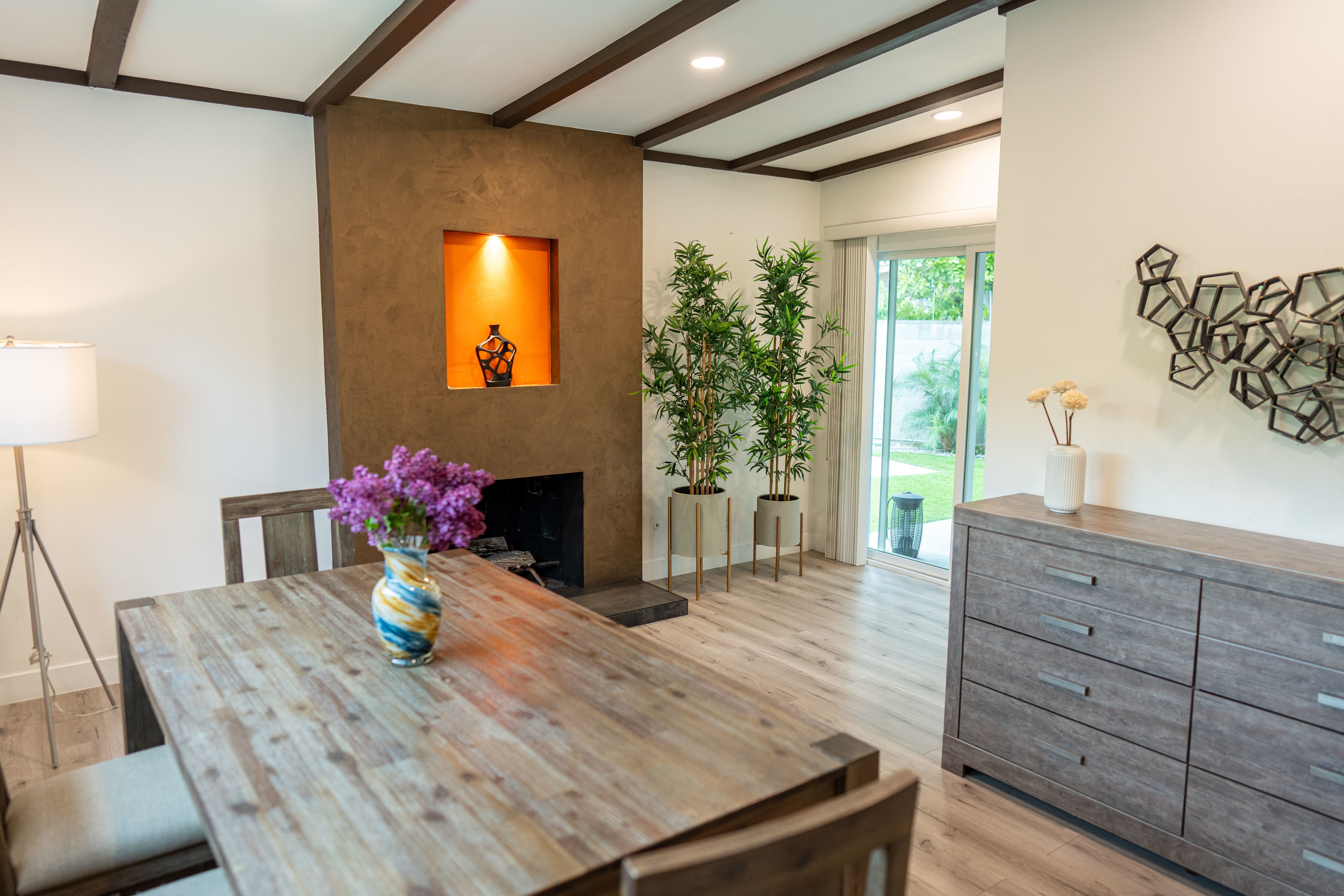 18033 Duncan St – photo 3