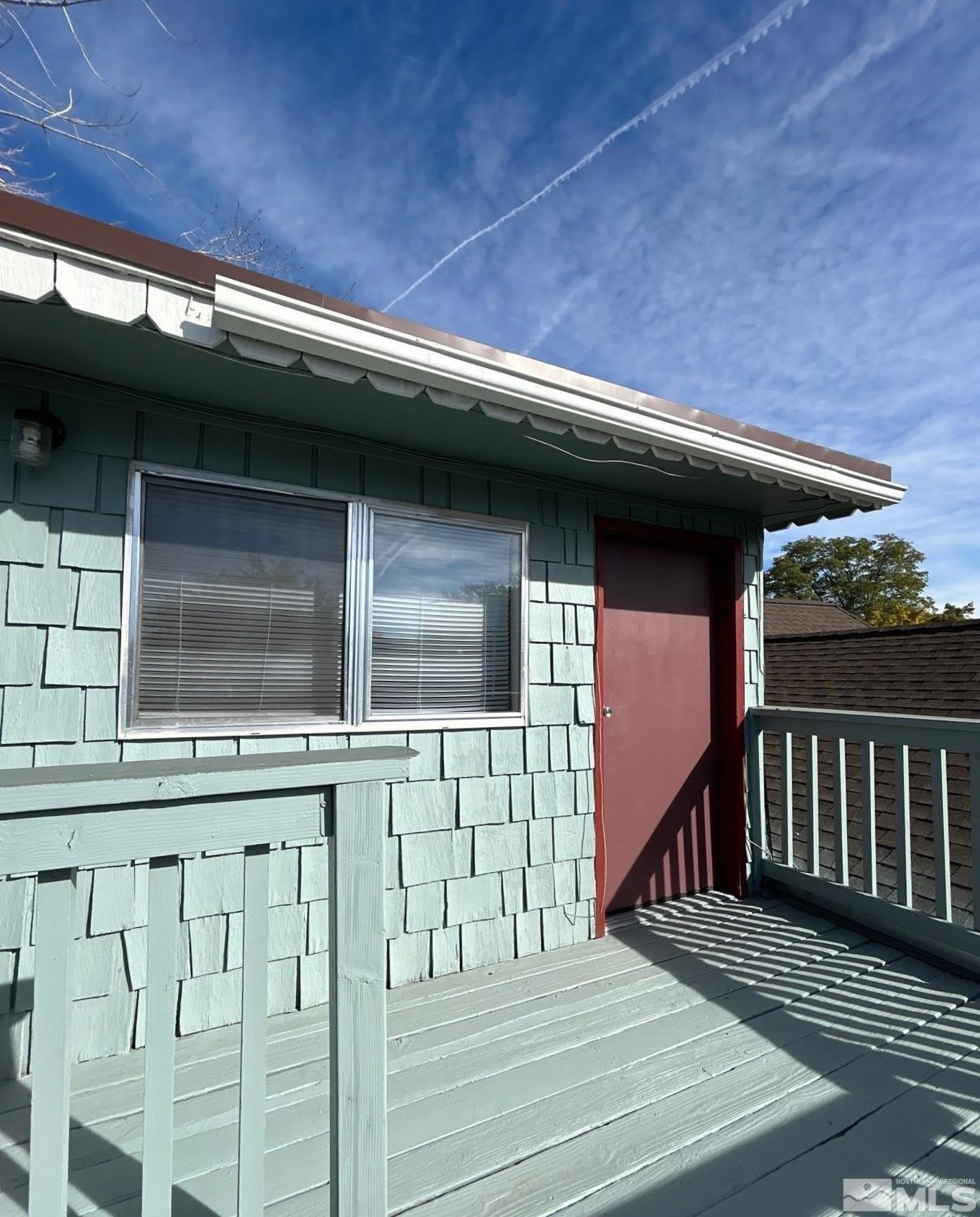 621 1/2 6th Street – photo 1