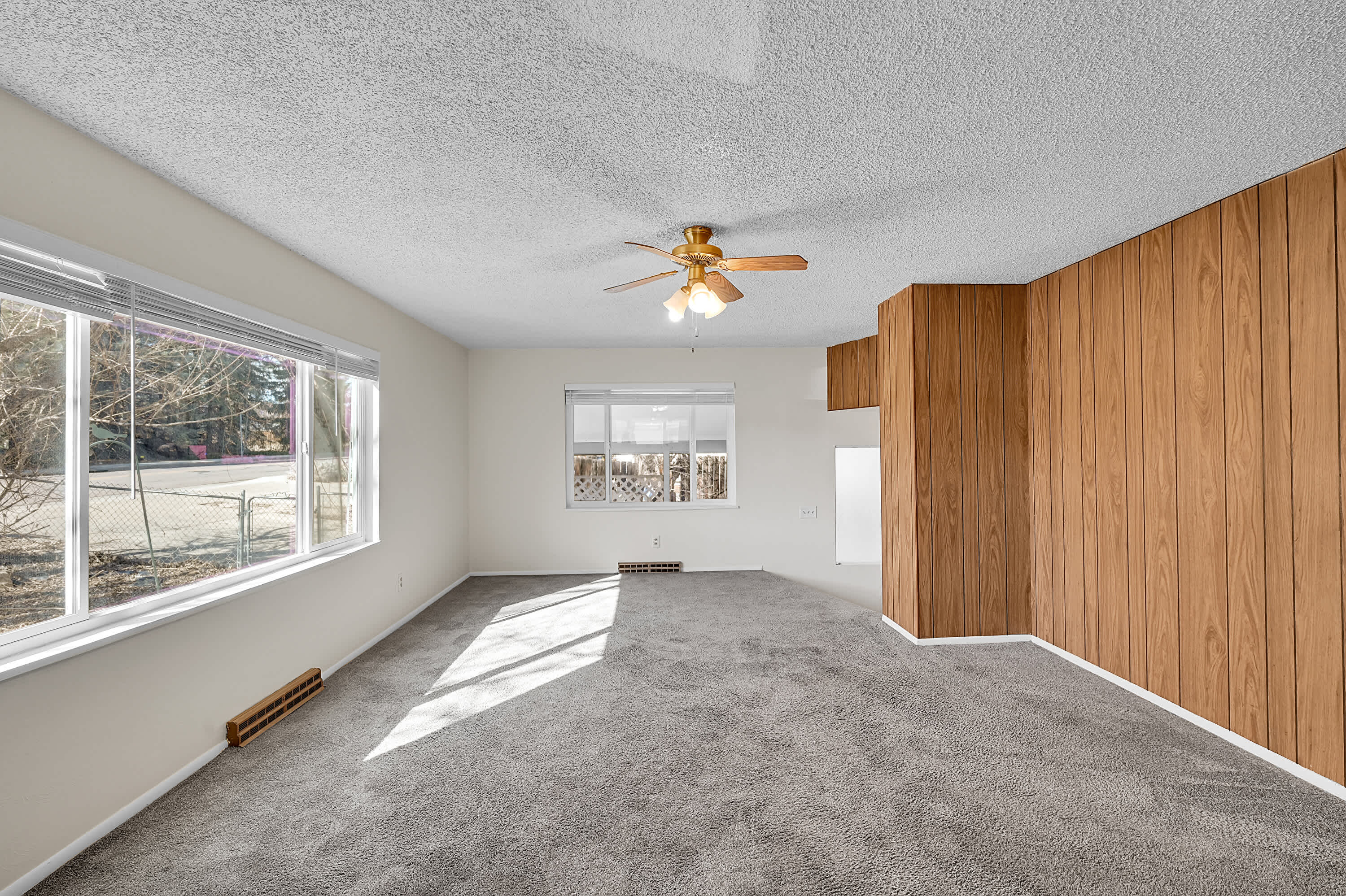 1526 Main St – photo 3