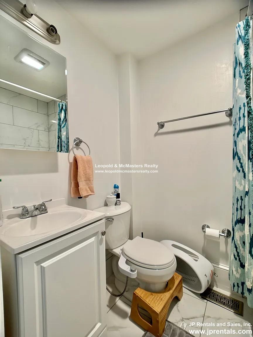 112 South St. – photo 5