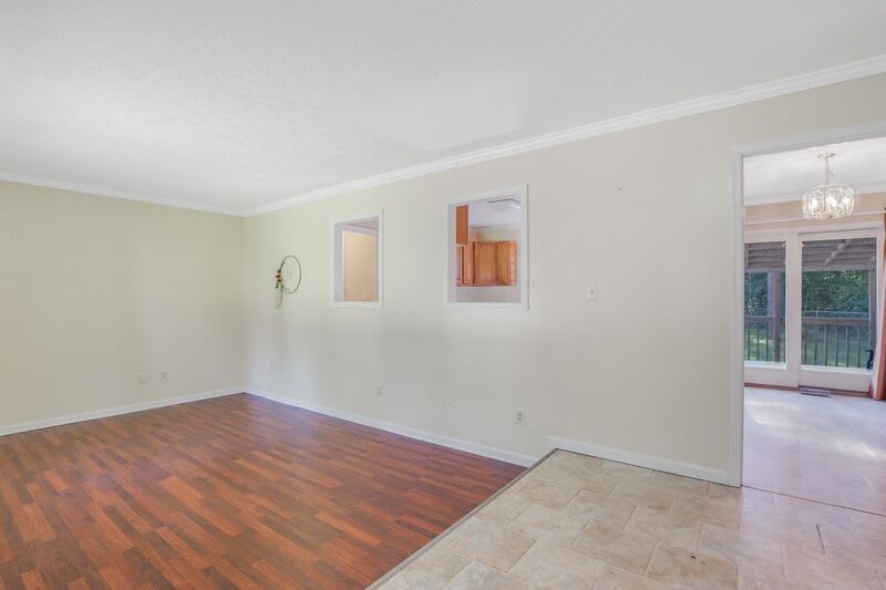8170 Linda Lane – photo 4