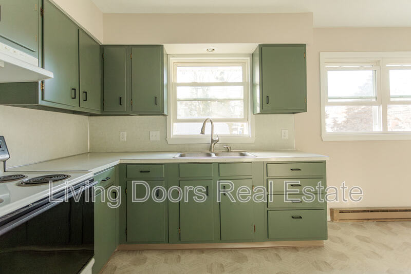 402 W Eldora Ave Unit D – photo 5