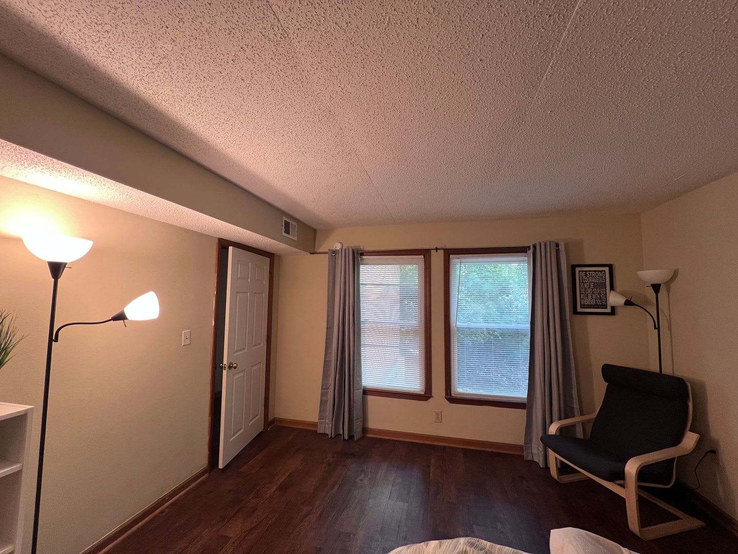 Deerfield Condominiums – photo 5