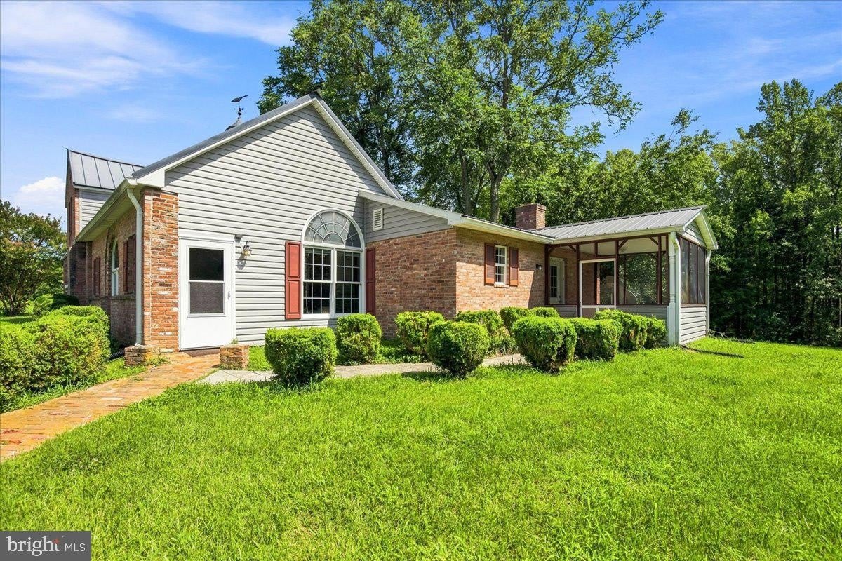 3813 MOUNT PLEASANT Road – photo 3