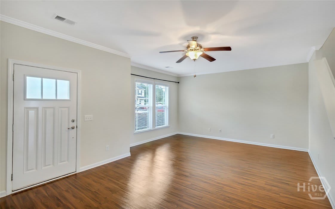208 Ventura Place – photo 3